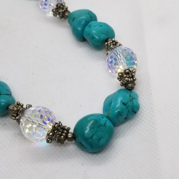 SOUTHWESTERN TURQUOISE STYLE Necklace. - Picture 1 of 6